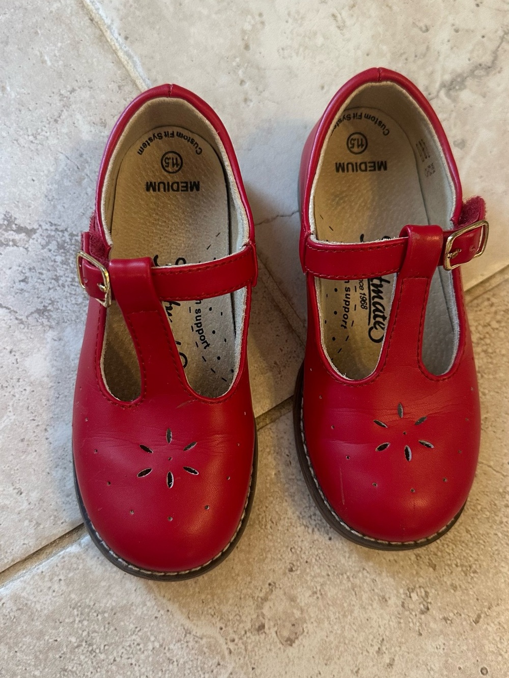 Footmates sherry size 11.5